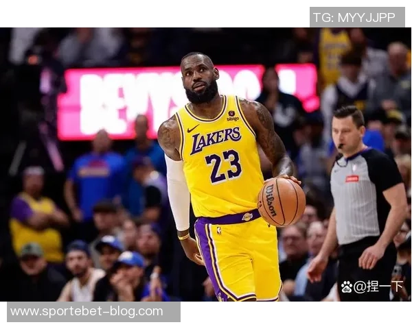 东詹圣诞后场上表现显著提升不在场时球队净效率大幅下滑 东詹圣诞后场上表现显著提升不在场时球队净效率大幅下滑